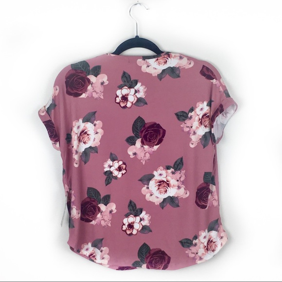 Women’s Floral Top - Picture 2 of 6